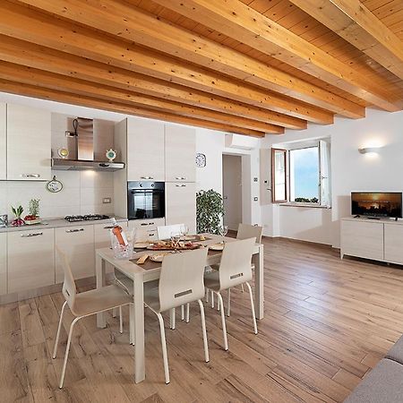 Casa Rossa - Regarda Travel Villa Bardolino Luaran gambar