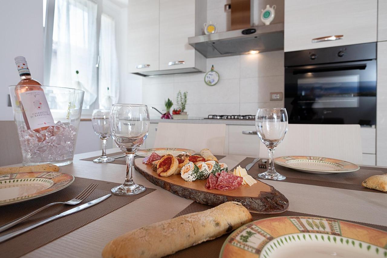 Casa Rossa - Regarda Travel Villa Bardolino Luaran gambar